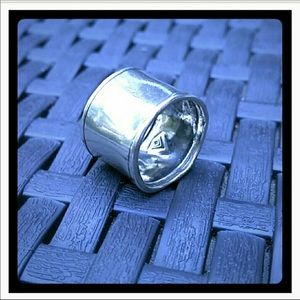 Silpada Sterling Silver Ring Band size 6